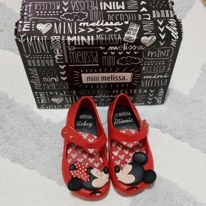 Girl shoes